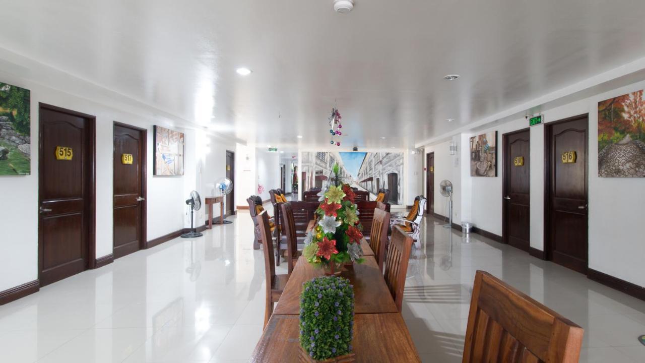 Reddoorz Plus Near Vigan City Commercial Center المظهر الخارجي الصورة